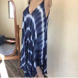 Bella Moda boutique flowy dress, and swimsuit cover